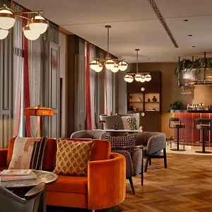 Ξενοδοχείο Radisson Red Kudamm